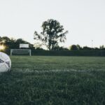 夕暮れのサッカーグランド